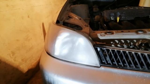 Покрытие фар лаком. Весь процесс. смотреть онлайн