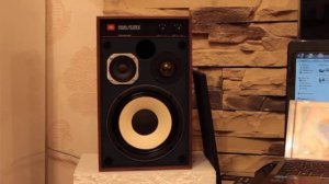 JBL 4312M II - легендарные мониторы.
