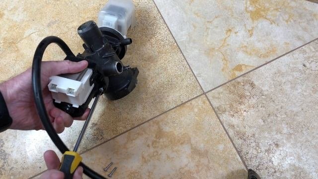 Washing Machine Drain Pump Replacement