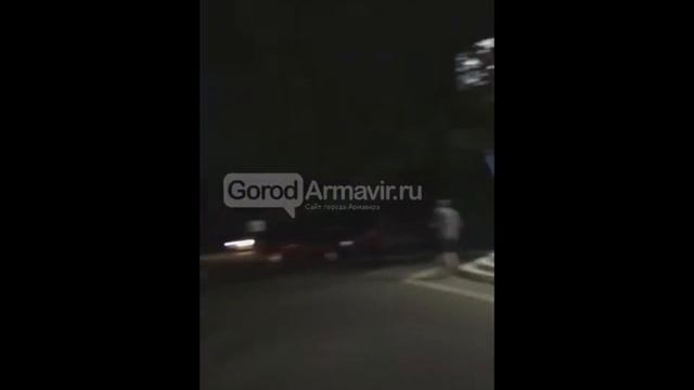 Фотофакт GorodArmavir.ru Не горят фонари смотреть онлайн