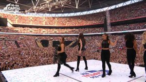 Hailee Steinfeld 'Starving' ft. Zedd (Live At Capital's Summertime Ball 2017)