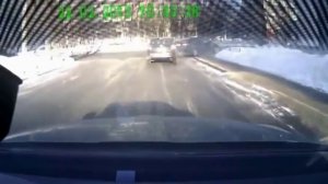 Подборка аварий и ДТП на видеорегистратор (2013)