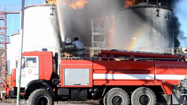 Адский пожар под Киевом на нефтебазе / Васильков / Кирдык базе
