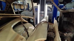 Газ-21 II серии 1960 год. Начало полной реставрации ретро-автомобиля. Осмотр кузова после разбора!