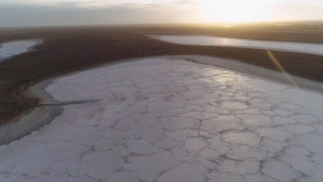 Акватория вокруг гостевого VIP дома на Волге (Трёхречье, село Заволжское, Астраханская область) смотреть онлайн