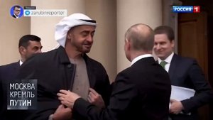 Путин отдал своё пальто замёрзшему в Петербурге президенту ОАЭ.