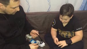 Распаковка Мини GPS-трекера