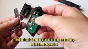 Replace Key Case For Peugeot 207, 307, 308, 407, & Citroen C2, C3, C4, C5, model CE0536
