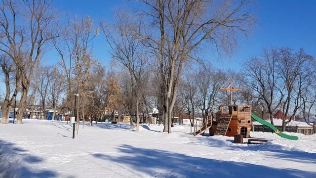 Дом в цветах//Новохопёрск// Прогулка в горсад. смотреть онлайн