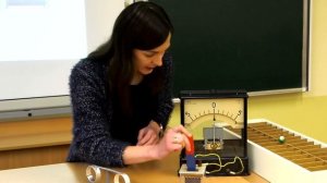 10 класс. Физика. Магнитный поток. Явление электромагнитной индукции. Правило Ленца