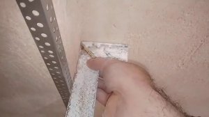 Установка малярного уголка на наружные углы.