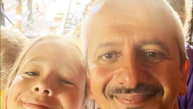 КАРЕГЛАЗАЯ КРАСОТКА! Вот как выглядит дочь Константина Богомолова от Дарьи Мороз смотреть онлайн