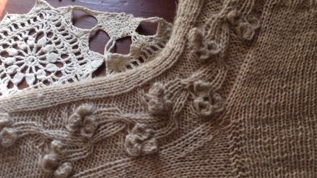 Начала вязать носки спицами Сакура. смотреть онлайн