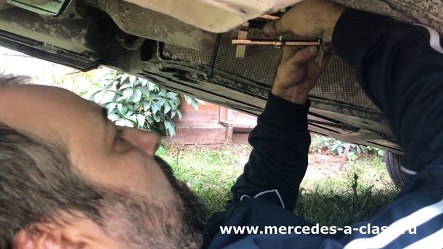 Mercedes - Хомут выхлопной системы.
