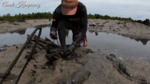 ЛОВЛЯ КОРОЛЕВСКИХ КРАБОВ ВО ВРЕМЯ ОТЛИВА.