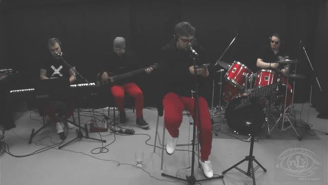 Старый Новый год с men's Lyric смотреть онлайн