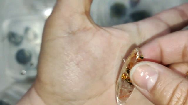 Золотая поталь серьги из ювелирной смолы смотреть онлайн