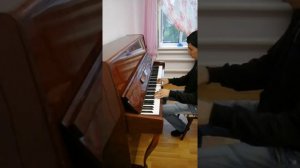 Собственное сочинение на пианино "Кавказ"