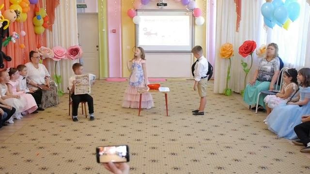 Выпускной в детском саду. Коррекционные группы.
