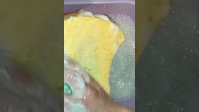 Размокшее мыло Ежк алоэ и шалфей смотреть онлайн