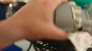 ПОСУДОМОЕЧНАЯ МАШИНА СГОРЕЛ ТЭН НЕ ГРЕЕТ ВОДУ, РЕМОНТ ТЭНА.