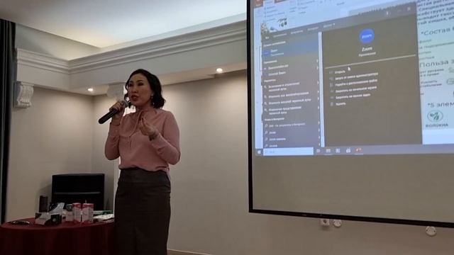 Врач Терапевт рассказывает о клеточном питании-M INTERNATIONAL
