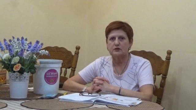ЭМ-жидкость из ЭМ-контейнера для бытовых нужд