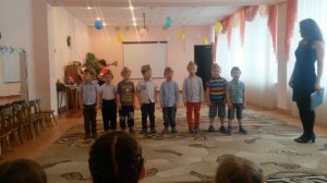 У меня есть шапка со звездой