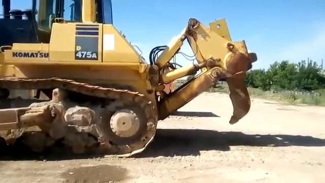 Бульдозер Komatsu 475 A-5, 2012 г. Запуск
