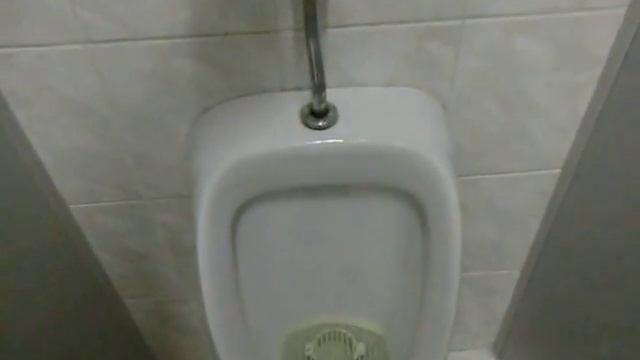 Писсуар/urinal смотреть онлайн