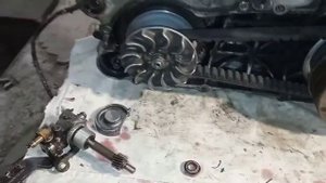 Почему после простоя появляется масло в картере на примере Honda Lead