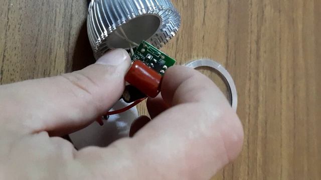 Ремонт светодиодной лампы смотреть онлайн