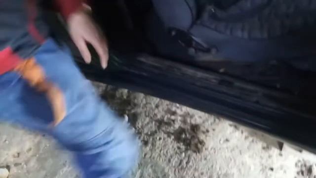 Установка пластикового порога на ВАЗ Лада 21083 смотреть онлайн