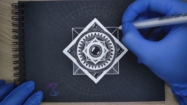 Белая мандала ? (рисунок гелевой ручкой)