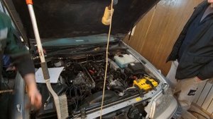 Марк 2, 1g-fe регулировка клапанов, точим шайбы болгаркой, стук коленвала, замена вкладышей