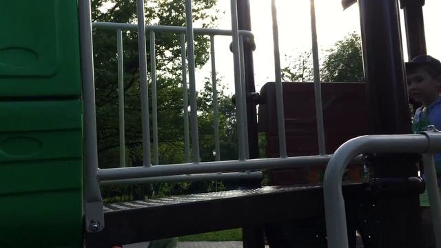 Детский комплекс паровоз смотреть онлайн