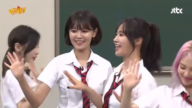 [풀버전] 귀여워♡ 상큼美 폭발(!) 막내 서현(Seo Hyun)의 'Shake It'♪ 아는 형님(Knowing bros) 88회 смотреть онлайн