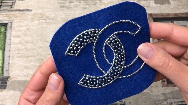 БРОШЬ: CHANEL с жемчугом Swarovski. Процесс создания броши