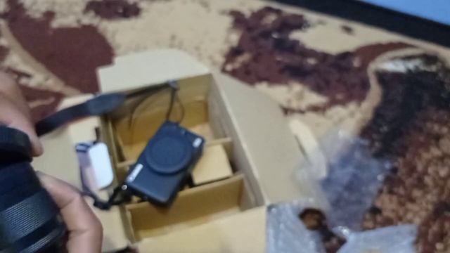 Unboxing, Mirrorless mungil ( Canon eos M10 ), 8 Oktober 2021 смотреть онлайн