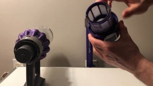 Dyson V10: How to Change and Clean The Filter