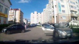 Драка таксиста с пассажиром!!! Орел!!!!