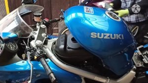 Suzuki SV650S 1999 - výměna vzduchového filtru / Air filter replacement