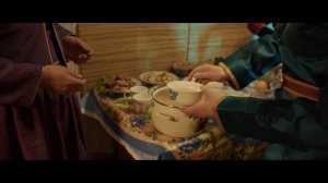 САГААН ЭДЕЭН - Песня про белую пищу - Мүнгэн хонхонууд
