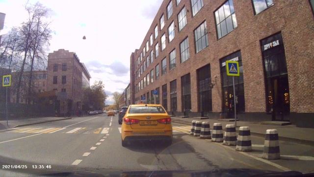 Москва, улица Ленинская слобода. смотреть онлайн