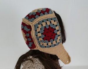 Вязание крючком Капор Бабушкин квадрат