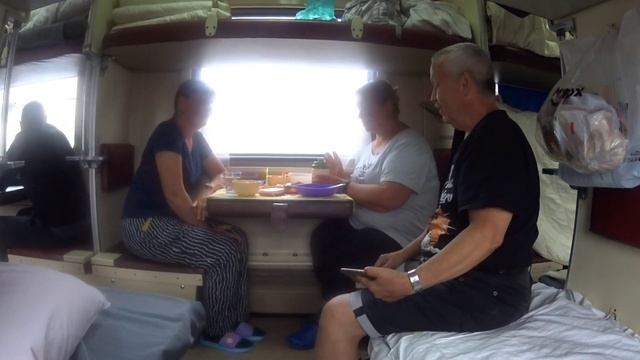 Поездка на поезде 354/Адлер-Пермь/дорога домой из Лазаревского/день 2й/октябрь 2022