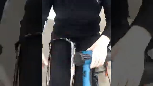 Оклейка решетки BMW в черный глянец. смотреть онлайн