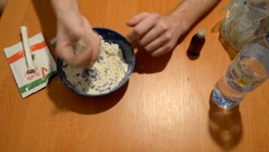 СУПЕР ТЕСТО ДЛЯ РЫБАЛКИ, ЛУЧШАЯ НАЖИВКА, НАСАДКА ТЕСТО! СЕКРЕТЫ ЛОВЛИ КАРАСЯ,НА ЧТО ЛОВИТЬ КАРАСЯ?