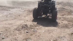 ПЕРВОЕ ВИДЕО ЭТОГО КАНАЛА НАДЕЮСЬ ВЫ НАС ПОДДЕРЖИТЕ ТЕСТИРУЕМ КВАДРОЦИКЛЫ 150 КУБОВ, 250 КУБОВ