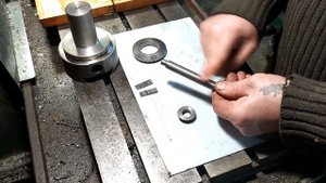 Расточная головка с ручной и автоматической подачей своими руками часть - 2.